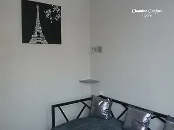 Roissy Chambres Bed & Breakfast 3*, Roissy-en-France