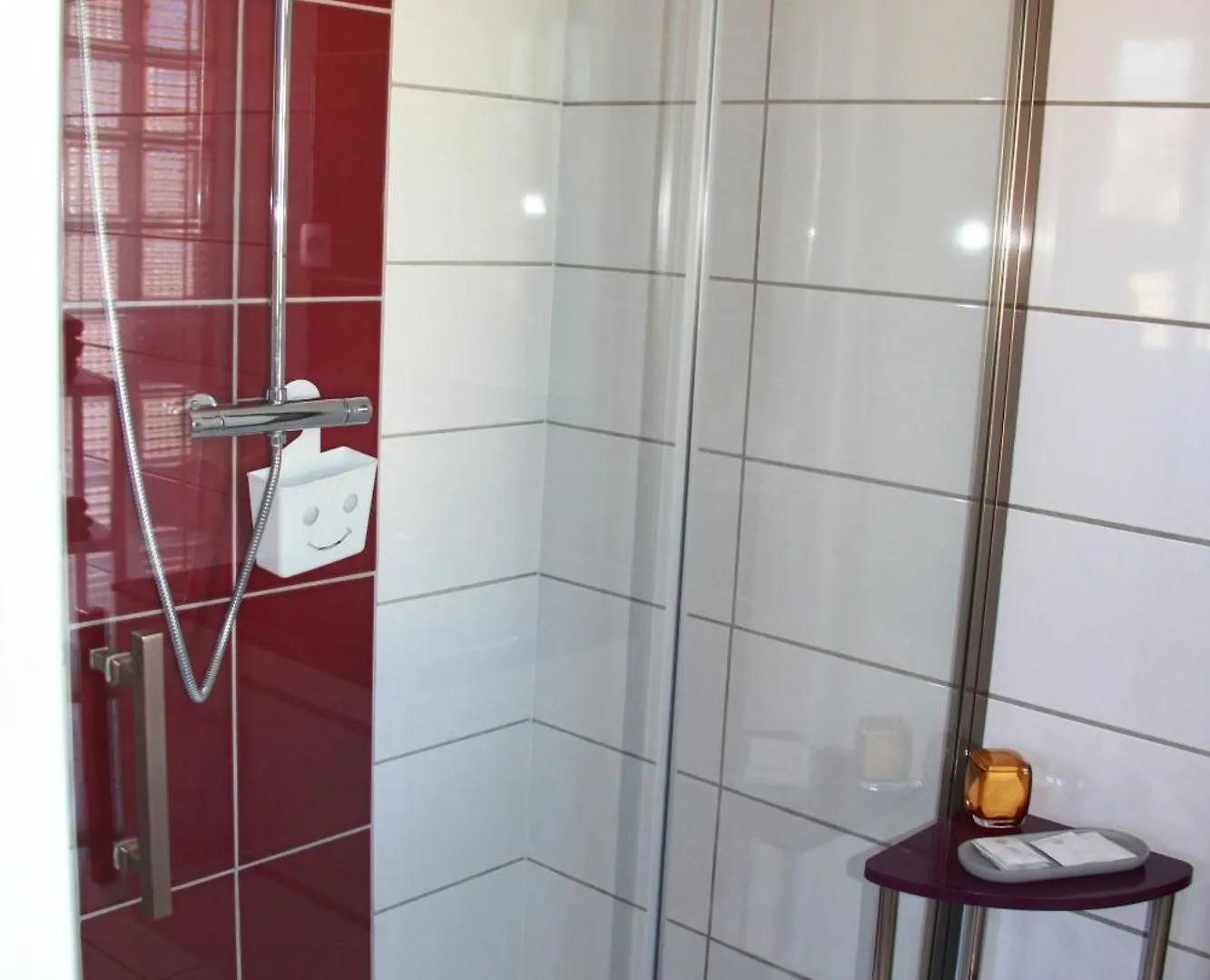 Roissy Chambres Bed & Breakfast